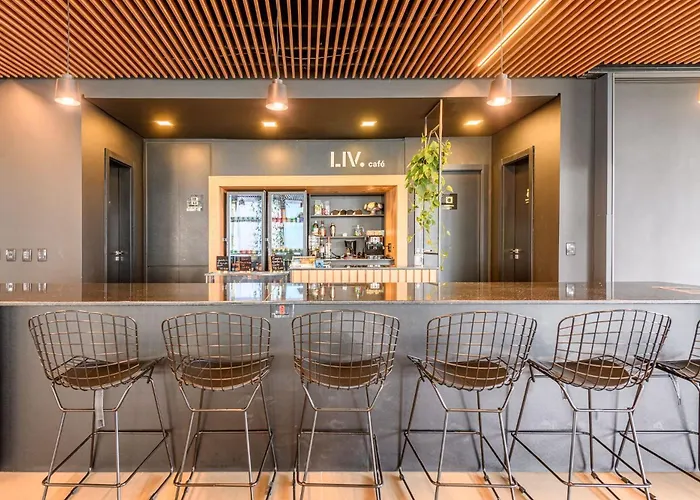 Liv - 1201